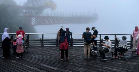 Eagles Nest Skywalk Langkawis Newest Attraction To Be Ready In Two