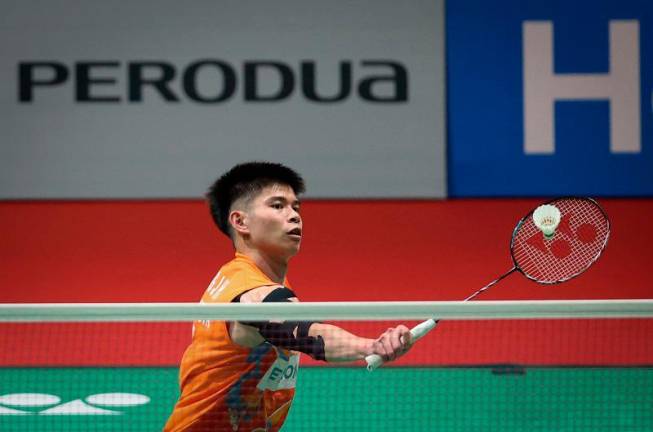 National men’s singles player, Leong Jun Hao. - BERNAMAPIX