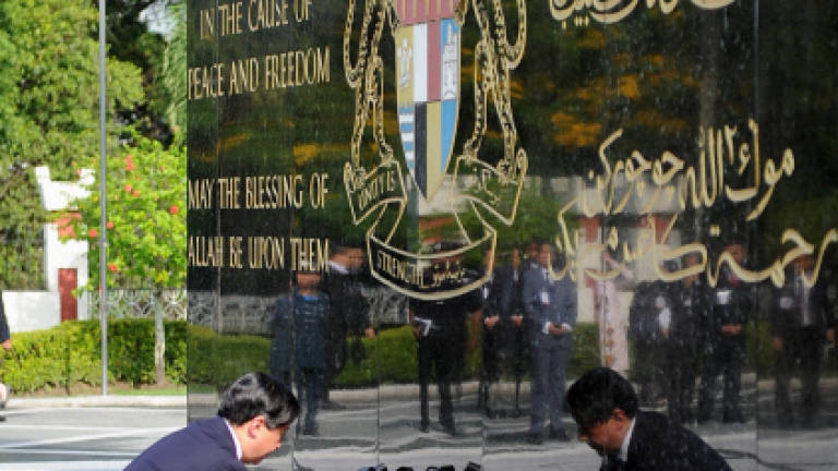 Crown Prince Naruhito pays tribute to Malaysia's fallen heroes