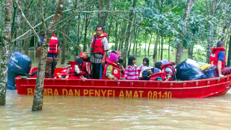 Floods: More people evacuated in Kelantan
