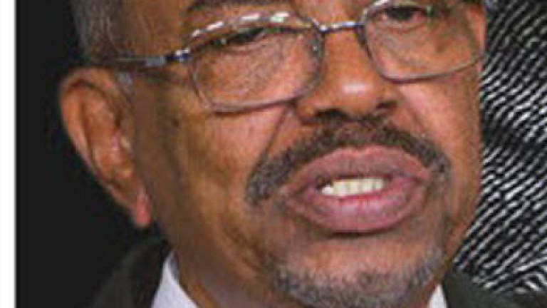 Sudan's Bashir sworn in for another five years