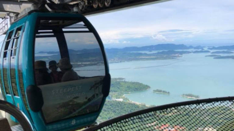Tourists interest on Langkawi SkyCab still popular despite February setback