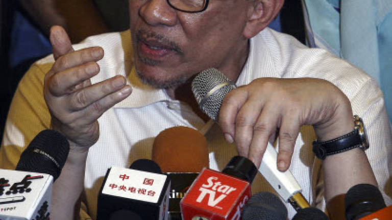 Australia 'complicit' in Malaysia's corruption: Anwar