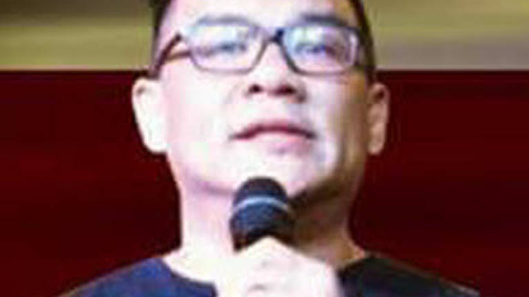 Ex-DAP leader 'Superman' Hew arrested (Updated)