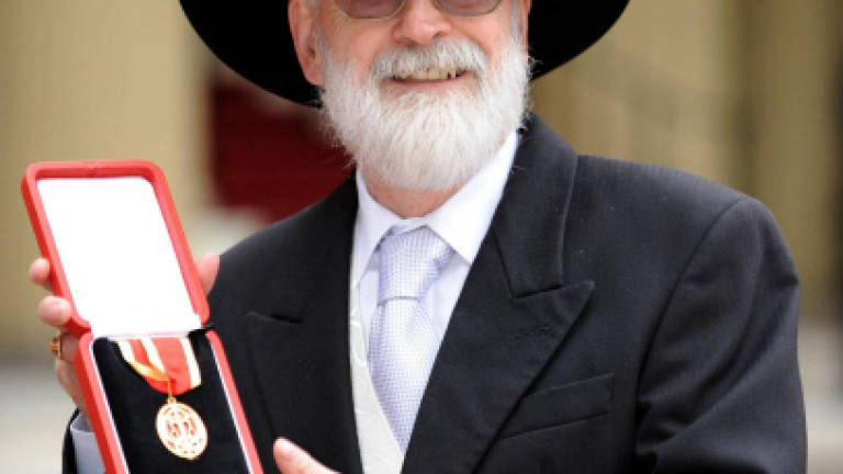 British author Terry Pratchett dies