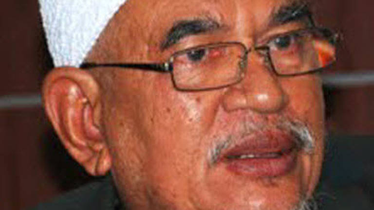 Abdul Hadi wants Khalid to continue as MB