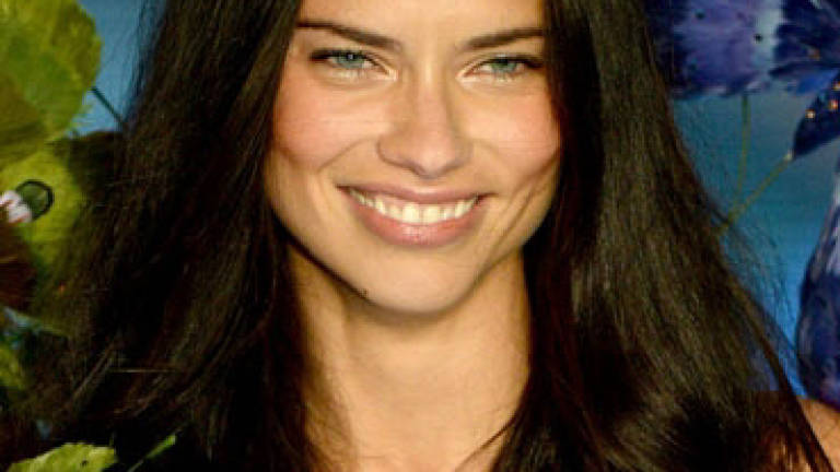 Adriana Lima's hair secret Adriana Lima's hair secret