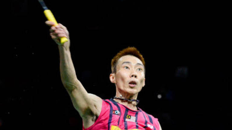 Lee into third world final, Li seals return trip