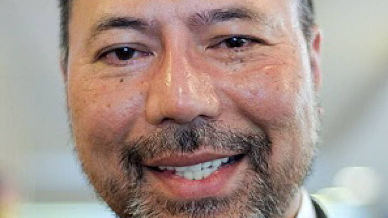 Khairuddin fails in bid to have Jho Low cross-examined in suit over Rosmah's necklace set (Updated)