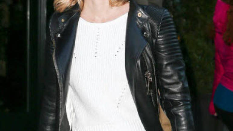 January Jones feels sexier without makeup