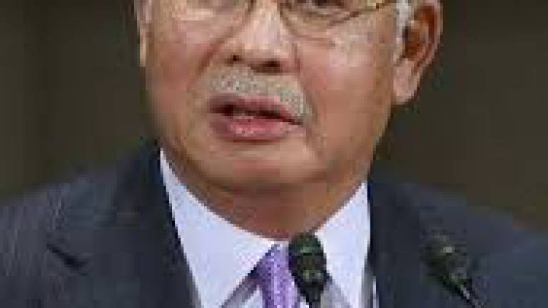 Najib launches Umno Welfare Bureau Aid Tour