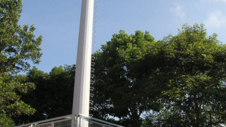 Residents cry foul over communication tower