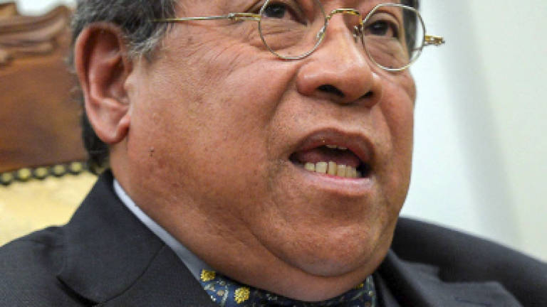Pandikar takes a jibe at MPs over being taken to court