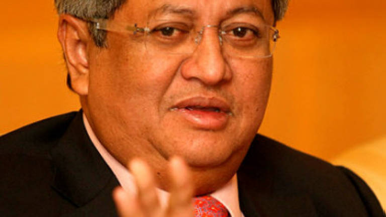 Najib, 3 others succeed in stopping Zaid Ibrahim
