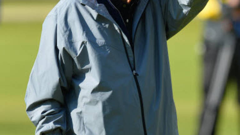 Golfing great Arnold Palmer dies at 87