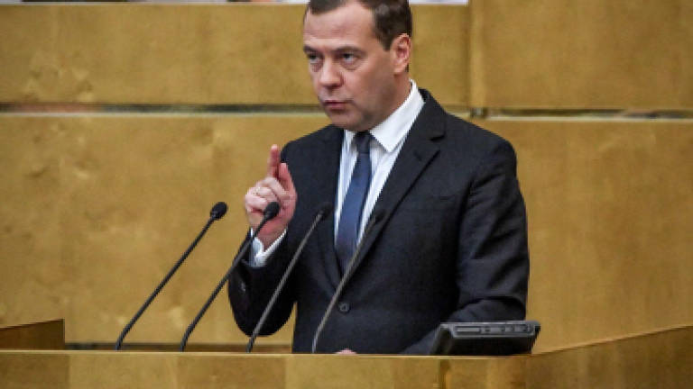 Medvedev secures new mandate as Russian prime minister