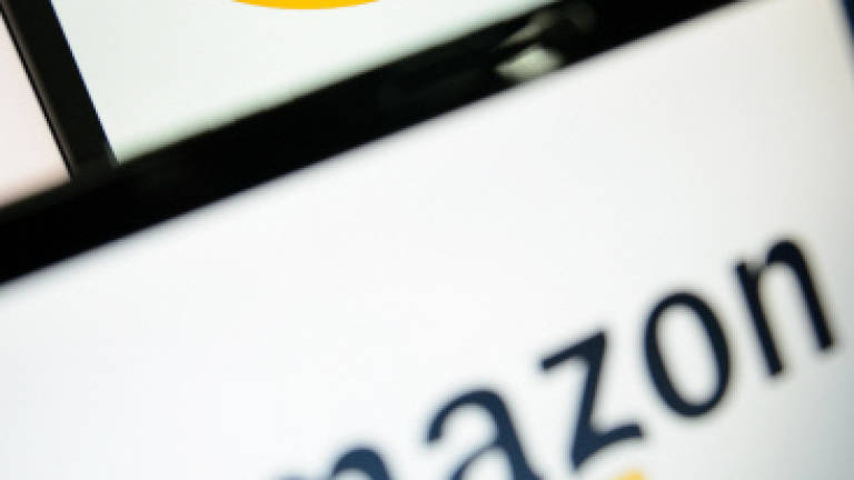 Amazon stops Indian flag doormat sales