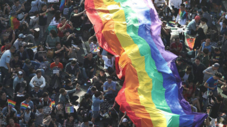 Taiwan moves a step closer to legalising same-sex marriage