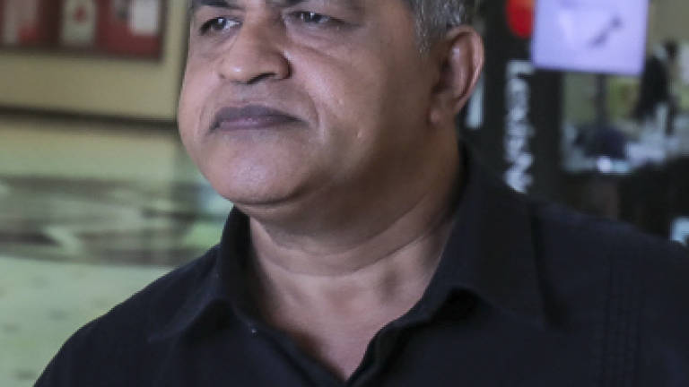 Zunar gets leave to challenge Home Minister's order on book ban