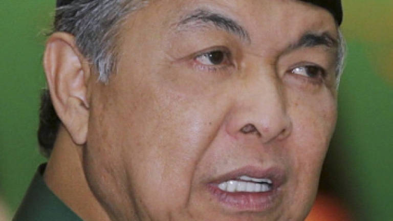 Abide by law, and rally can go on, Ahmad Zahid tells opposition