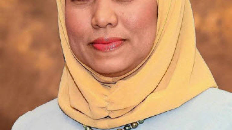 Nancy Shukri heads list of 613 recipients of Pahang state awards