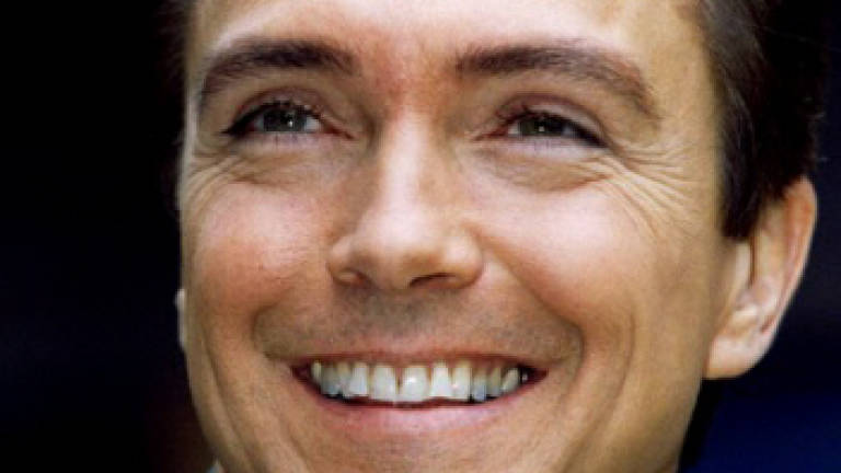 David Cassidy, teen heartthrob of 'The Partridge Family', dies at 67