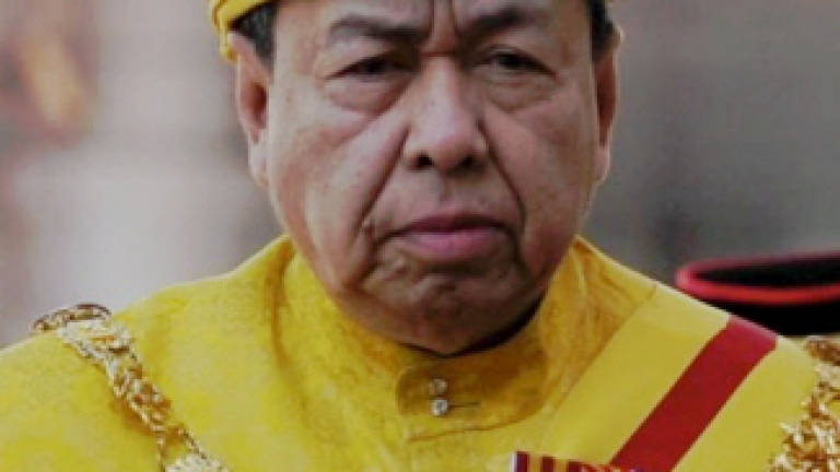Political views have divided Malays, says Selangor Sultan (Updated)