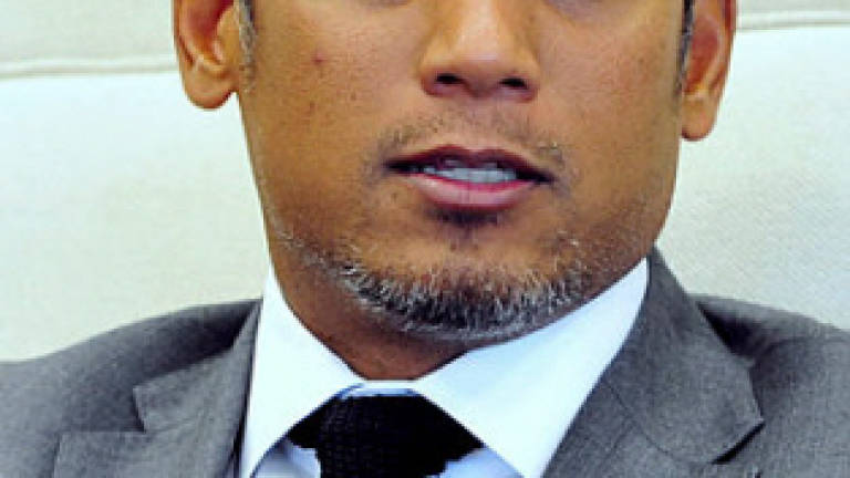 Support SST, Khairy tells BN senators