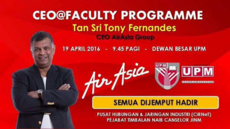 AirAsia CEO Tony Fernandes shares some secrets to his success with UPM students