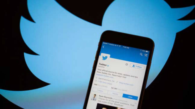 Twitter purists mourn end of 140-character limit on posts