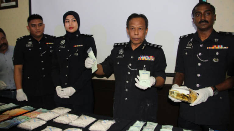 Johor cops seize RM1.048m in drugs