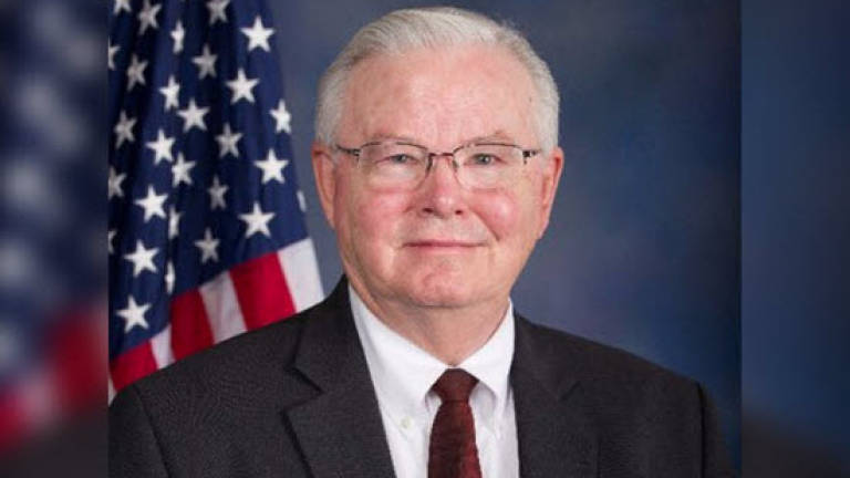 US lawmaker apologises for sexually explicit photo