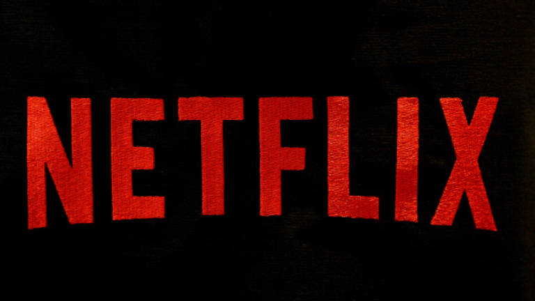 Strong subscriber growth lifts Netflix revenue, profit