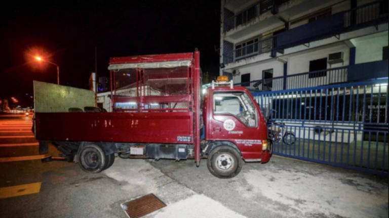 Duo who drove off in MBPP truck detained