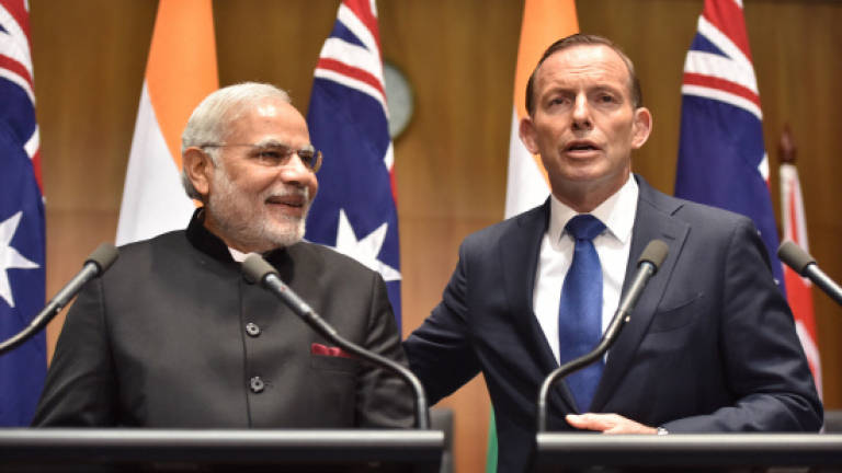 India's Modi talks 'shirtfronting' and cricket Down Under
