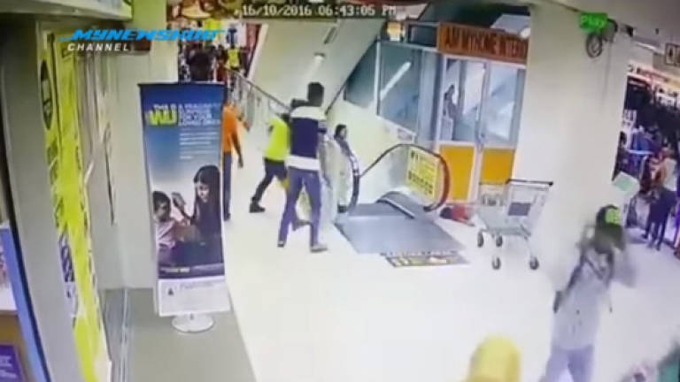 Girl, 3, warded in ICU after escalator accident