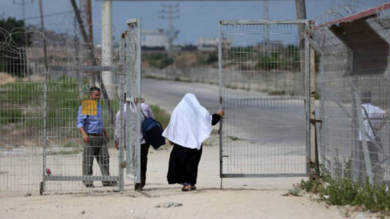 Israel reopens people, goods crossings to Gaza