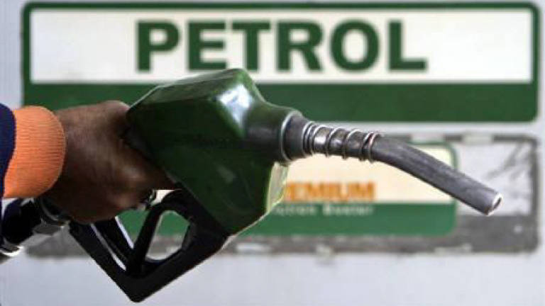 Price of RON95, RON97, Diesel, down 5 sen from tomorrow