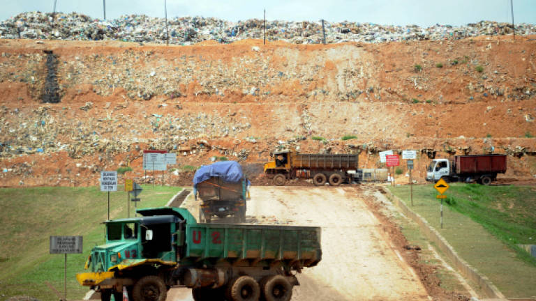 Four new landfill cells in Malacca: Noh