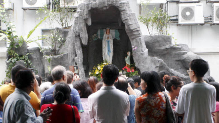 Miracle of Virgin Mary ‘smiling’