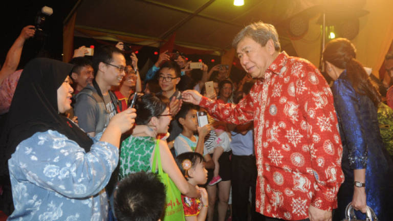 11,000 at Selangor CNY open house