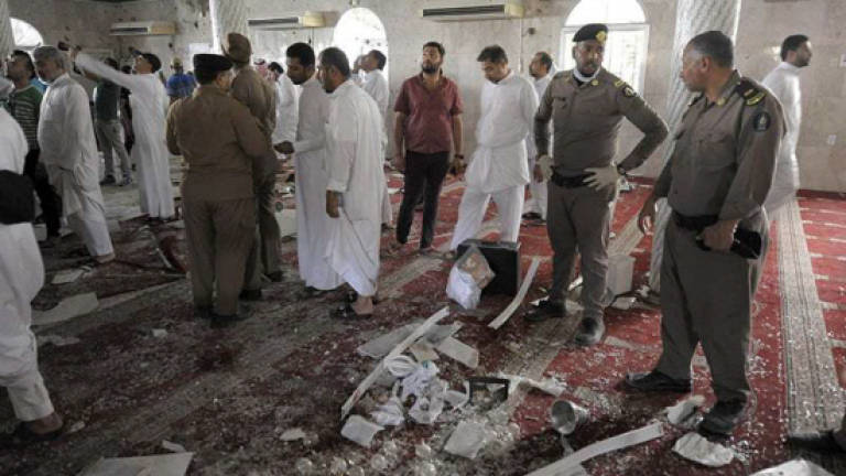 Rocket attack kills Saudi policeman in Qatif