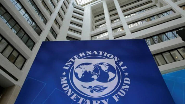 Argentina gets first US$15b from IMF