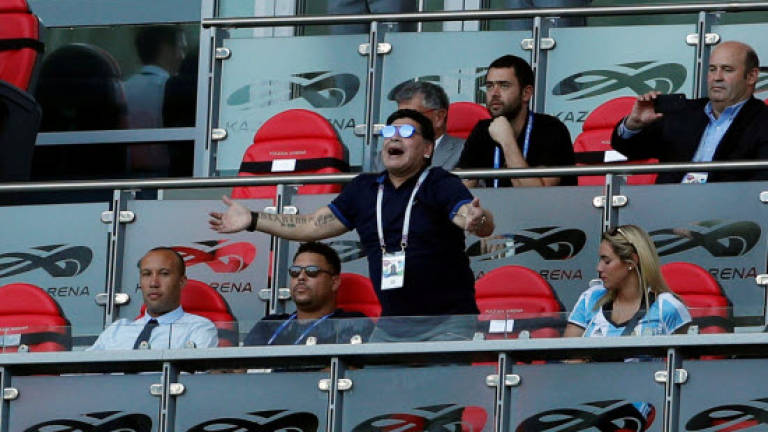 Maradona offers to coach Argentina for free after World Cup debacle