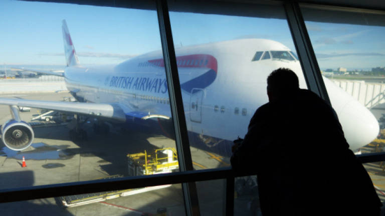 More Heathrow chaos as BA scrambles to recover from IT crash