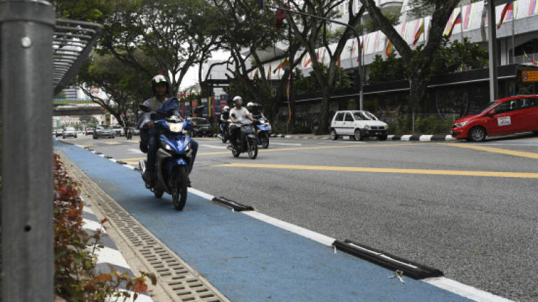 DBKL removes bicycle lane separators amid backlash