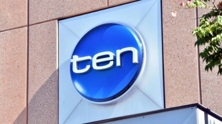 CBS's Australia TV deal favoured over Murdoch bid
