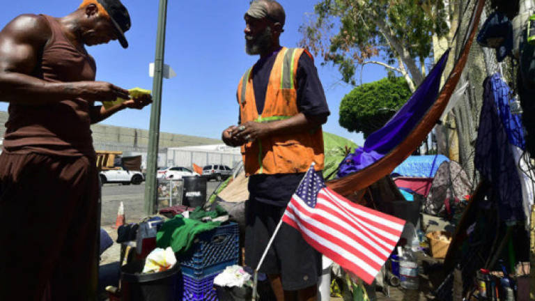 Ranks of homeless veterans keep swelling in Los Angeles