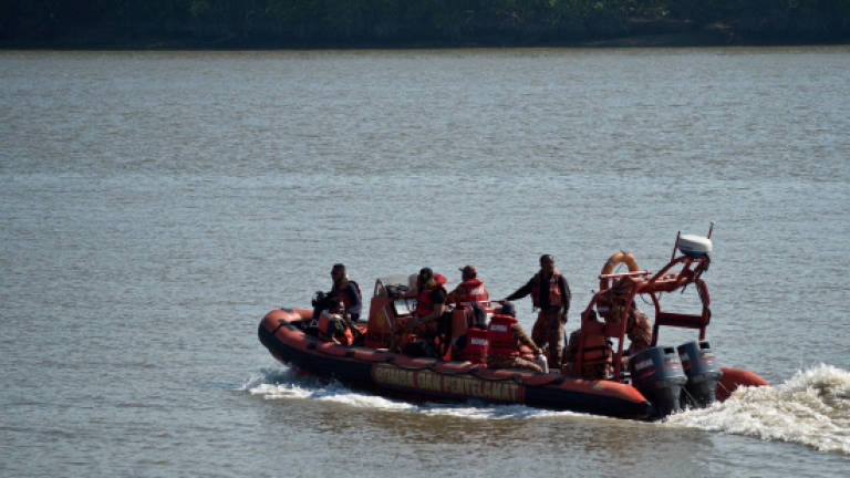 Search to find missing youth from capsized boat continues today