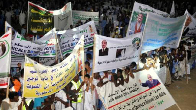 Mauritania votes on constitution after tense campaign